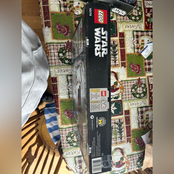 LEGO Star Wars Ultimate Collector's AT-ST 10174 - Picture 5 of 16